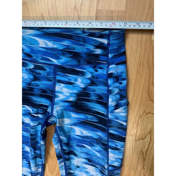 lululemon athletica Blue Patterned Cropped Pants - Picture 3 of 6